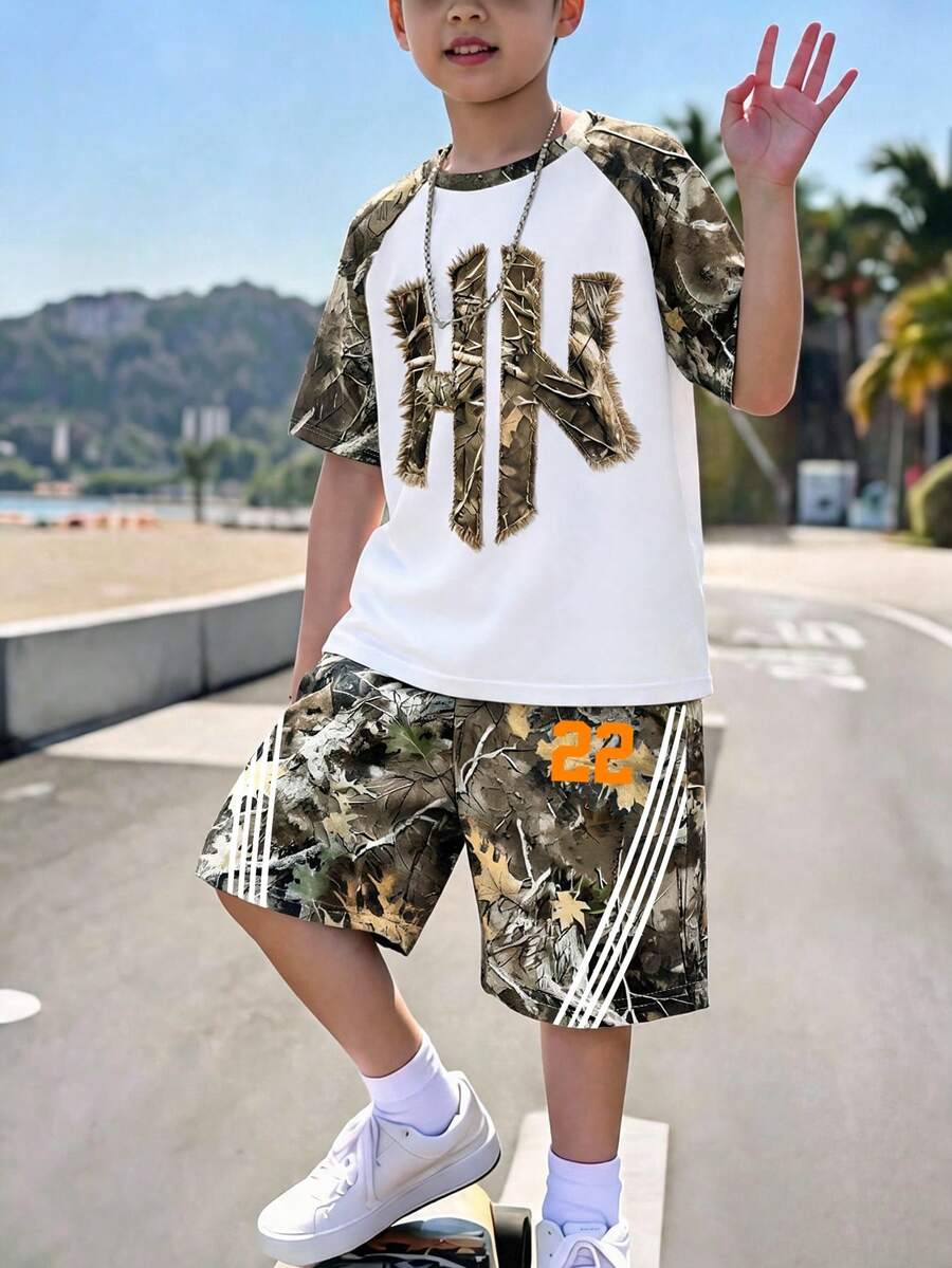 NK 青少年男孩休閒舒適時尚簡約圓領迷彩樹枝圖案印花工裝風短袖T恤與短褲兩件套 開學季童裝套裝 - 彩色 - 查看 1