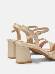 CUCCOO CURVES Plus Size Women's Wide Width Comfortable Casual Sandals, Suitable For Going Out, Vacation And Daily Wear, Summer For Christmas Wide Fit - Golden PU - View 8