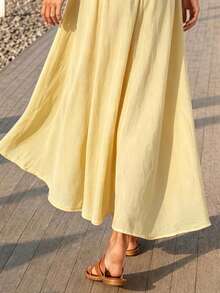 Cévolie Women's Casual Backless Spaghetti Strap Dress For Vacation - Light Yellow - View 4