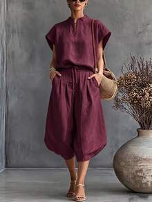 SHEIN Holidaya 新款淺色水洗亞麻POLO衫落肩3/4燈籠褲兩件套休閒度假風，適合度假、日常通勤與旅行 - 酒紅色 - 查看 4
