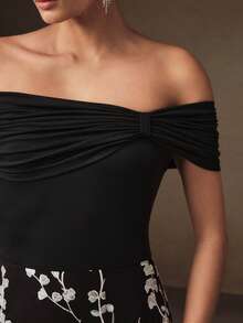 Anewsta Women's Elegant Mid-Length 3D Embroidered Off-Shoulder Dress, Black And White Cocktail Dress For Party, Wedding Guest Wear - Black - View 7