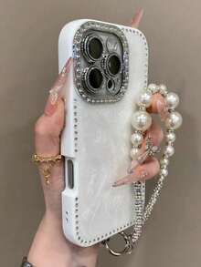 Luxury White Pearl Element Fashion Phone Case Laser Rhinestone Textured Compatible With IPhone 17 Pro Max/16 Pro Max/15/14/13 Pearl Bracelet Design Shock-Proof Protection Hard Frame Gift Anniversary Mom Gift - White - View 13