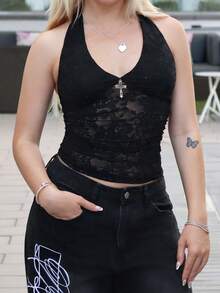 ROMWE Atasan Cami Renda Dekorasi Salib Gothic Hitam Kasual Musim Semi/Panas untuk Wanita - Hitam - View 1