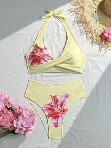 Swim Vcay 時尚花卉泳裝：黑色露背比基尼上衣 + 高腰短褲，飾有鮮豔百合花圖案 - 時尚舒適的泳裝套裝，適合夏季度假、海灘休閒與假日穿著 - 黃色 - 查看 3