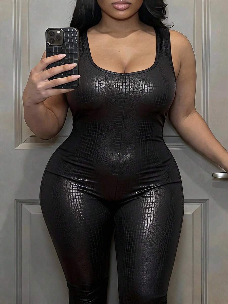 Slaydiva 女款大尺碼方領無袖連身褲