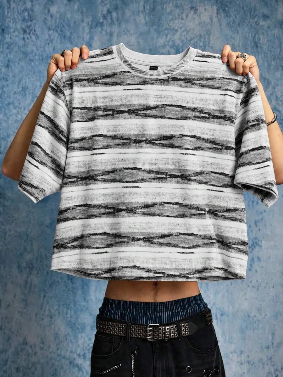 ROMWE MEN Men's Distressed Striped Loose 3/4 Sleeve T-Shirt - Black and White - View 1