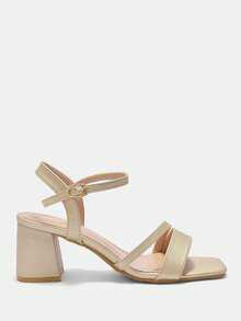 CUCCOO CURVES Plus Size Women's Wide Width Comfortable Casual Sandals, Suitable For Going Out, Vacation And Daily Wear, Summer For Christmas Wide Fit - Golden PU - View 2