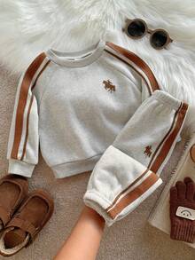 SHEIN 2pcs/Set Baby Boy Cute Autumn/Winter Grey Printed Long Sleeve Sweatshirt & Pants Tracksuit, Toddler Joggers, Sportswear Set - Multicolor - View 8