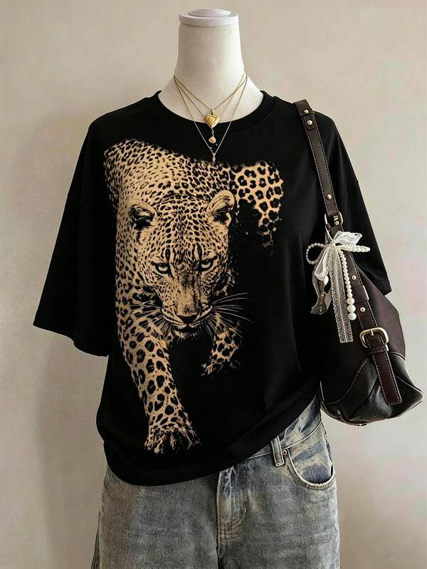 Lalippa Leopard Print Fashion Minimalist Women Plus Size Long Crew Neck Drop Shoulder T-Shirt Friend's Gift