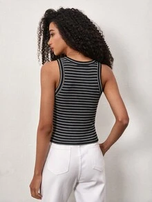 SHEIN BASICS 女款條紋圓領休閒百搭背心 - 巧克力棕 - 查看 2