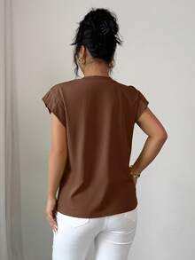 Elenzga Women's Plus Size Round Neck 3D Floral Pattern Casual Versatile Daily Commute Ruffle Sleeve T-Shirt - Coffee Brown - View 2