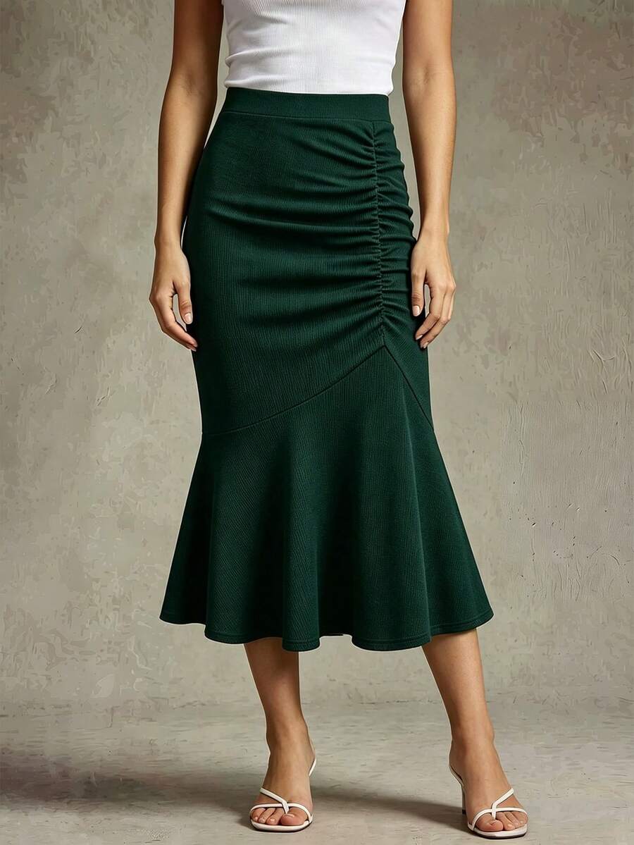 Franclia Elegant Commuter Solid Color Ruched Fishtail Skirt - Dark Green - View 1