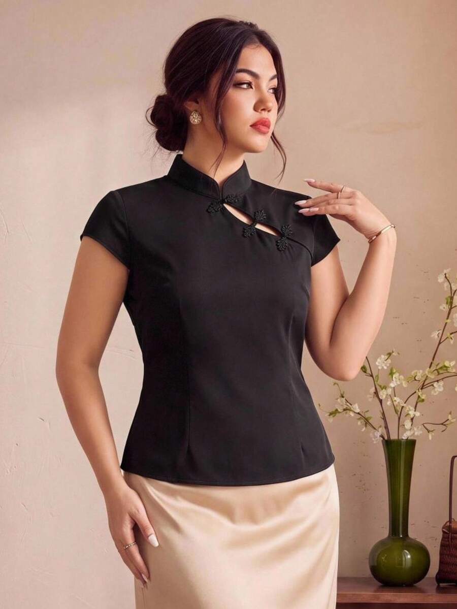 EastFlair Plus Size Women's Solid Color Frog Button Design Short Sleeve Chinese Style Shirt - Black - View 1