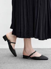 CUCCOO BIZCHIC 法式通勤粗跟包頭涼鞋 女款戶外穿著鞋 - 黑色 - 查看 3
