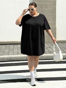 SHEIN CURVE+ 大尺碼音樂節 T-shirt，休閒街頭風寬鬆圓領，夏季 22W 早午餐度假外出黑色 - 黑色 - 查看 3