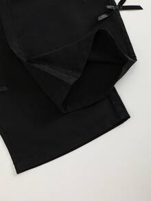 SHEIN Explorewe 少女大學風 2 合 1 灰色上衣，翻領設計，雙條紋 V 領對比飾邊，胸前蝴蝶結印花，落肩長袖羅紋袖口，搭配側邊 3D 蝴蝶結裝飾寬腿褲，寬鬆休閒日常校園穿搭，薄抓毛內裡 - 灰色 - 查看 3