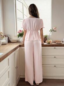 Snug Reverie V-Neck Solid Color Ice Silk Contrast Lace Bow Women's Pajama Set - Pink - View 2