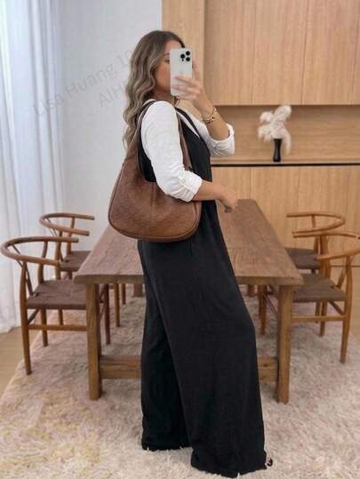 SHEIN CURVE+ Plus Size Women's Black Cotton Jumpsuit, Loose V-Neck With Pockets, Casual Vacation, Elegant Commute, Suitable For Pear-Shaped Body, Autumn/Winter