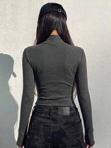 DAZY 女款夏季內建胸墊性感休閒細肩帶背心上衣，可愛日常深灰色 - 灰色 - 查看 4