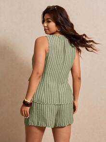 Elaquor Plus Size 2-Piece Set, V-Neck Sleeveless Sage Green Shirt, Elegant Boho Casual Office Vacation Outfit, Shorts Tie-Up Business Commuter Suit Summer - Green - View 2
