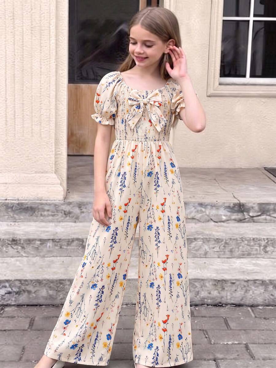 SHEIN Sparklyn 少女花卉印花方領泡泡袖連身褲,附蝴蝶結裝飾,夏日度假風連身褲 - 白色 - 查看 1