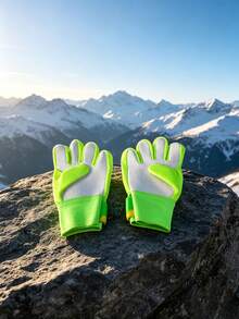 1 Pair Adult Soccer Goalkeeper Gloves With Finger Protection, Anti-Slip Wear Resistant Training Goalie Protective Gear - Green - View 5