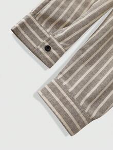 ROMWE MEN Camisa de manga larga con diseño de botones de rana, patrón gótico a rayas y corte holgado para hombre - Marrón - Ver 6
