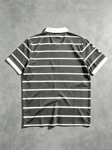 STYNVO 男士條紋字母騎士印花休閒日常短袖 Polo 衫 - 深灰色 - 查看 2