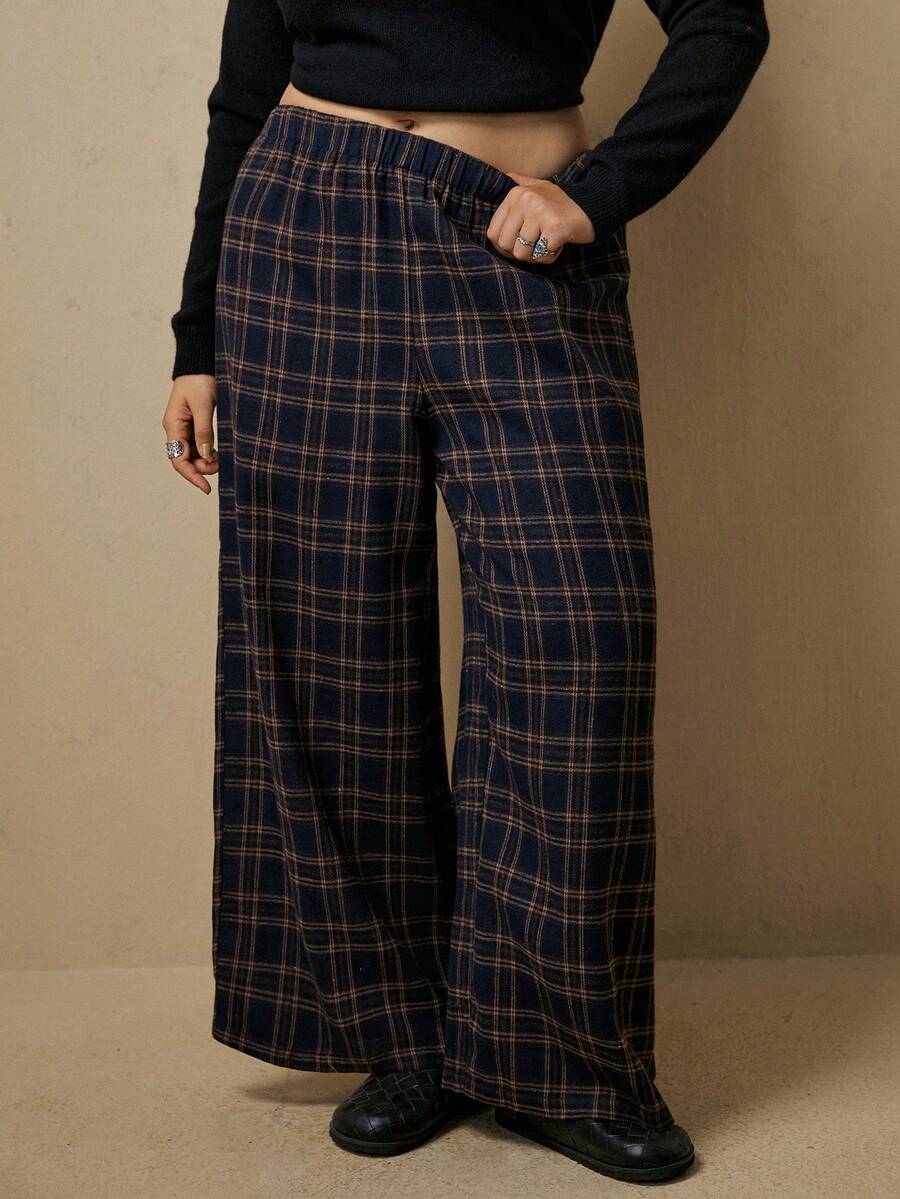 Freevana Women's Plus-Size Plaid Pants, Navy Blue Pattern, Straight Leg Style, Elegant Everyday Casual Loungewear, Suitable For Spring, Summer&Early Autumn. - Brown - View 1