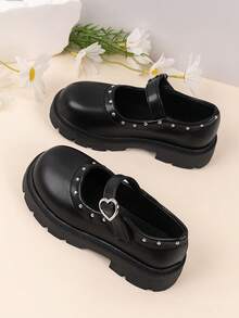 SHEIN Girls Love Buckle Rivet Loafers Round Head Flat Bottom Princess Style College Style Daily Four Seasons Cute Children's Shoes - Black - View 3