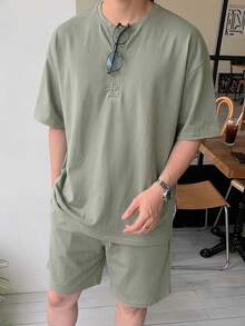 DAZY Men's Summer Half-Open Collar Green Short Sleeve Solid Color 2 Pieces Set - Green - View 2