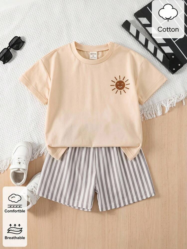 SHEIN Playful Pals 2pcs/Set Boys Casual Fashion Comfortable Graphic Print Crew Neck Drop Shoulder Top And Striped Print Shorts, Suitable For Spring/Summer, Outdoor Play, Daily Wear, Soft Summer Clothing, Vacation - Khaki - View 1