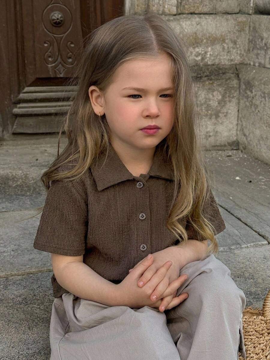 Dazy Kids 女童短袖紋理鏤空領口T恤 - 米色 - 查看 1