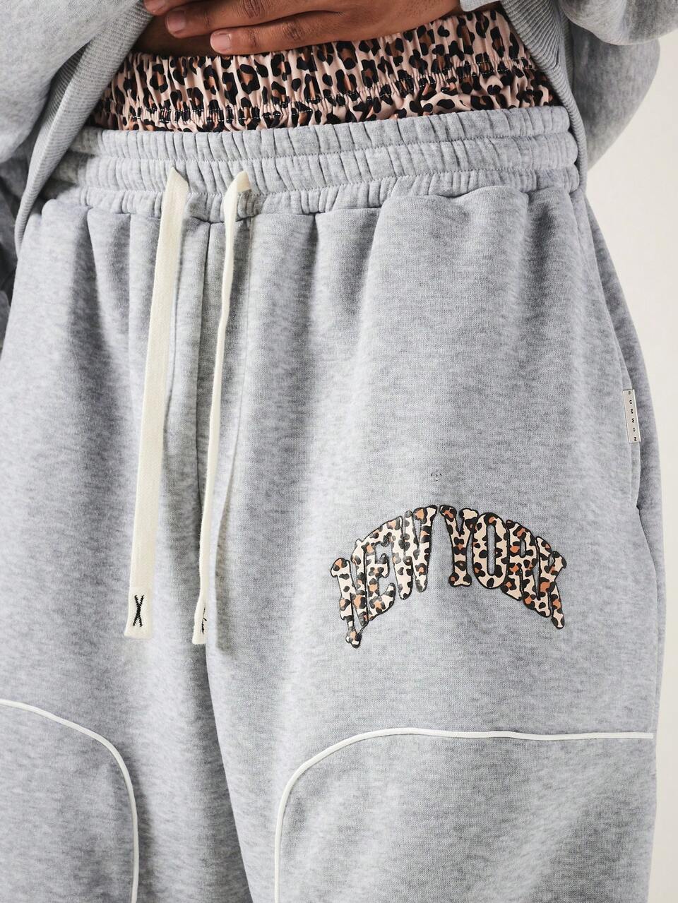 Wide Leg Sweatpants With Leopard Print New York Applique Contrast Piping Elasticated Drawstring Waist Fleece Jogger Bottoms