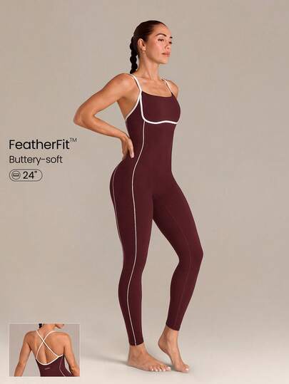 GLOWMODE 24" Body de una pieza FeatherFit™ transpirable y elástico con costuras laterales de contorno, ribete de contraste, espalda cruzada y copas desmontables, para yoga de bajo impacto en estudio