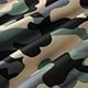 متعدد الألوان