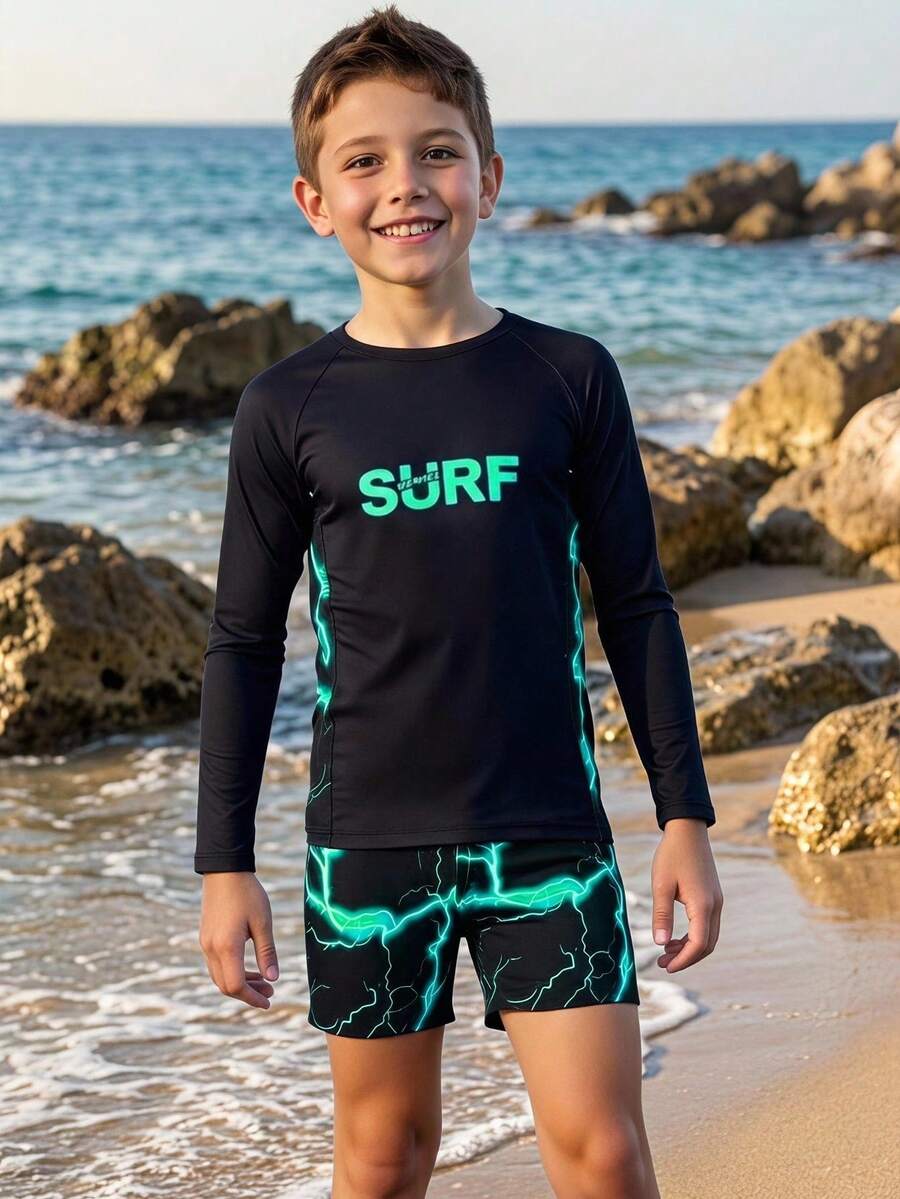 SHEIN Tween Boys Swimwear Print Long-Sleeved Rash Guard Set,Two-Piece Swimming Trunks For Summer,Casual Vacation Holiday Beach Surf Swimwear