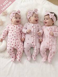 SHEIN Vintaside Kids 3套隨機發送1套，2件裝新生女嬰居家服，可愛草莓愛心櫻花印花女嬰荷葉邊長袖連身連腳褲附髮帶 - 粉色 - 查看 5