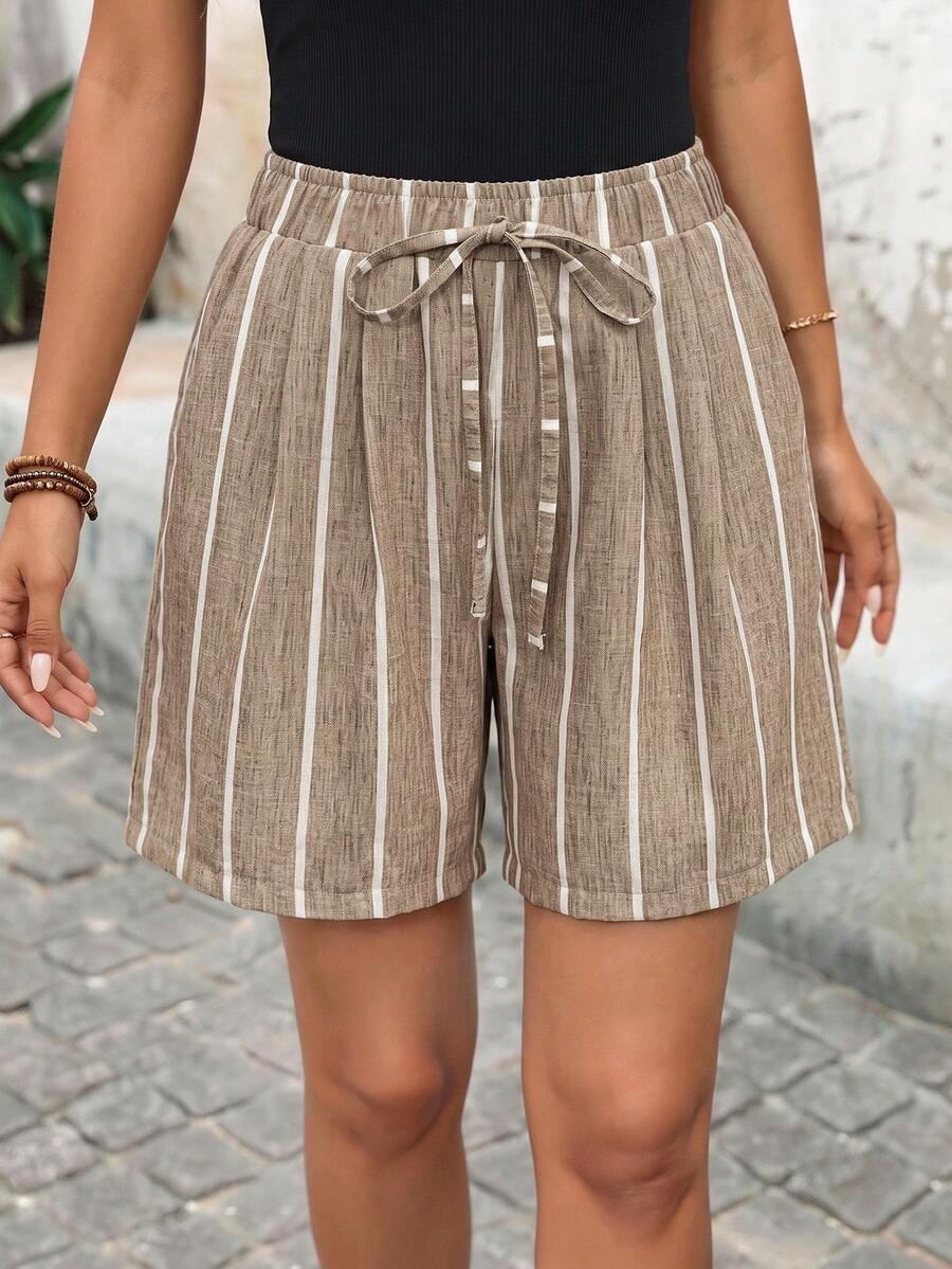 EMERY ROSE Women's Casual Striped Shorts For Vacation - Multicolor - View 1