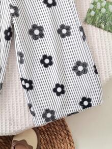 Young Girl Woven Striped Floral Print Round Neck Casual Tank Top And Long Pants Set - Black and White - View 3
