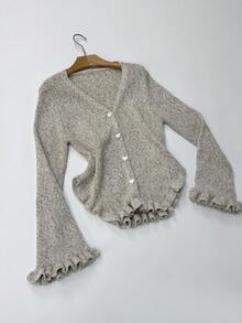 Franclia Cardigan Rajut Ukuran Besar Gaya Prancis Musim Gugur/Dingin, Leher V, Kancing Hati, Manset Bergelombang, Lengan Mengembang - Grey - View 7