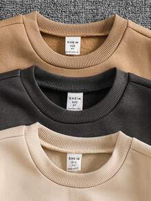 SHEIN Kids Young Boys Decorative Badge Round Neck Long Sleeve Pullover Autumn Sweatshirt 3pcs Pieces Set - Multicolor - View 4
