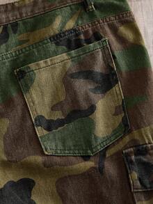 Manfinity Joysei Plus Size Men's Summer Casual Fashion Street Camo Print Rhinestone Faux Pearl Decor Flap Pocket Denim Cargo Shorts - Army Green - View 5