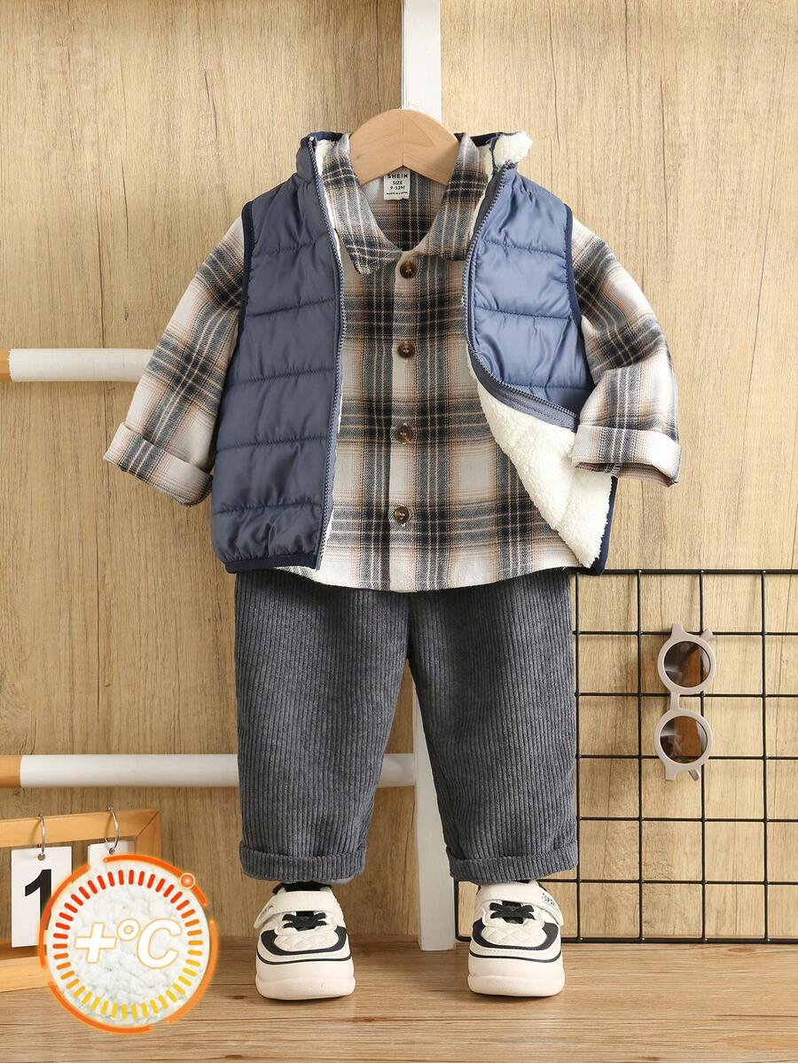 SHEIN 3件組男嬰秋冬休閒軟綿格紋襯衫+抓絨內裡加厚背心外套+長褲套裝,嬰兒外套套裝,格紋套裝,校園風套裝 - 彩色 - 查看 1