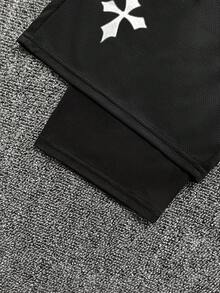 SHEIN 【隨機3件，發貨1件】青少年男孩寬鬆休閒圖案印花短褲 黑色 夏季街頭風 適合徒步、度假、慢跑、舒適 - 彩色 - 查看 7