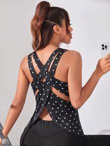 SHEIN Dewbera Women's Plus Size Polka Dot Casual Versatile Daily Travel Sports T-Shirt - Black - View 3