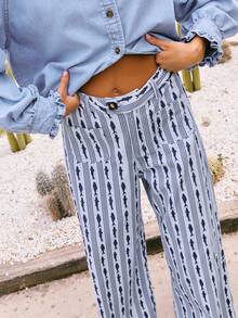 Nöista Wide-Leg Pants In A Fishes And Stripes Printed Fabric With A Mid-Rise Waistband, Button Closure, Front Pockets. Spring, Summer, Music Festival. - Baby Blue - View 2