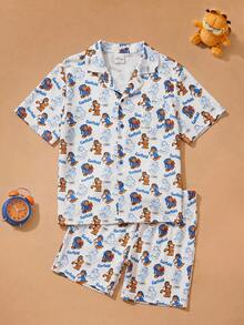 GARFIELD | SHEIN 男童夏季休闲舒适可爱卡通印花纽扣衬衫短裤睡衣套装 - 藍白色 - 查看 1