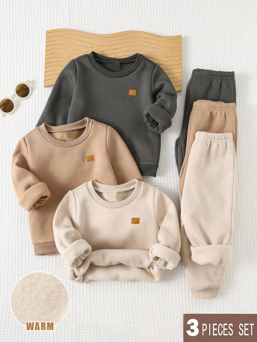 SHEIN Kids Young Boys Decorative Badge Round Neck Long Sleeve Pullover Autumn Sweatshirt 3pcs Pieces Set - Multicolor - View 1