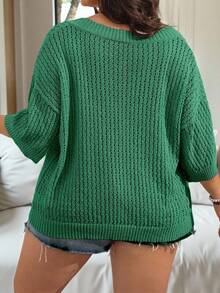 SHEIN CURVE+ Plus Size Solid Color V-Neck Hollow Out Short Sleeve Loose Casual Pullover Sweater For Women, Suitable For Spring Summer Formal Holiday Green - Green - View 2